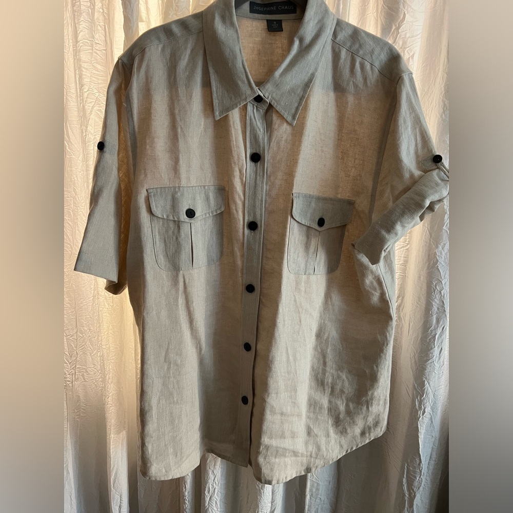 Linen button up blouse - Picture 3 of 3